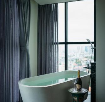 Thao Dien Hotel | Amanaki Thao Dien