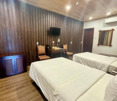 Hue Hotel | Maison Duyên
