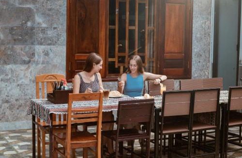 Son Trach Hotel | The Ridge Haven