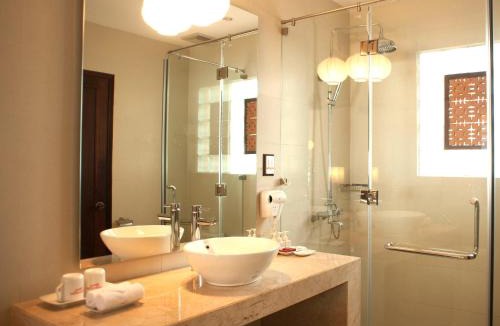 Minh An Resort | Vinh Hung Riverside Resort & Spa