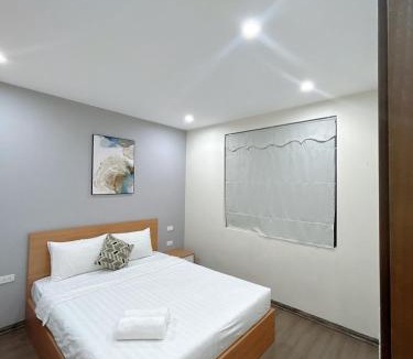 My Đinh Apartment | 2BR Full Apartment near My Dinh FLC Green Home
