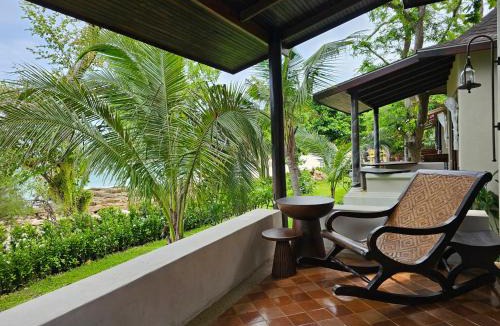 Rayong Hotel | Samed Tamarind Beach Resort