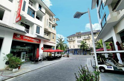 Ha Long Hotel | Swan Motel