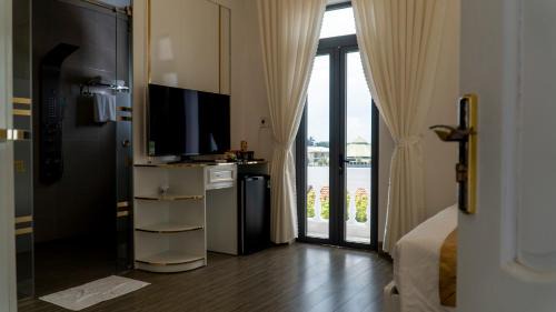 Tuy Hoa Hotel | Paradise Hotel & Homestay 100m walking alley access