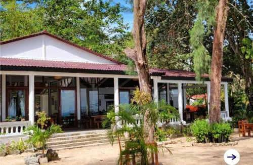 Cua Can Village Resort | Bamboo Cottages