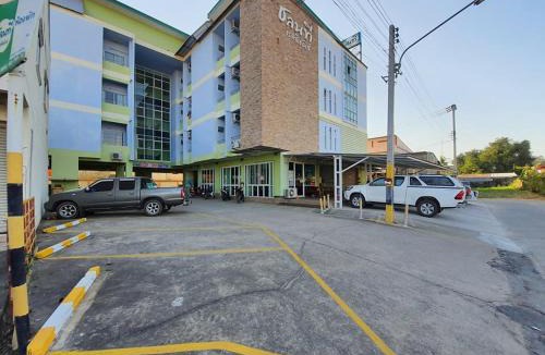 Chum Phae Hotel | Chonnatee Residence