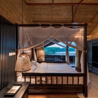 Son Tay Hotel | Tomodachi Retreat - Làng Mít