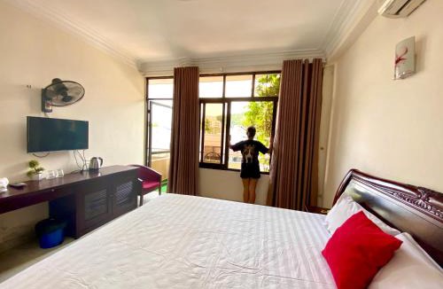 Bai Chay Hotel | Viet Nhat Halong Hotel - Bai Chay