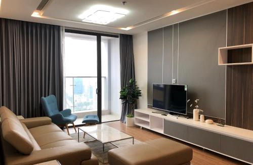 Ngoc Khanh Apartment | Vinhomes Metropolis Luxury Apartment 4 Br