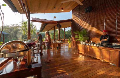 Ong Lang Hotel | Phu Quoc Bambusa Resort