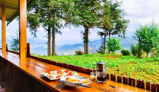 Hmong's Life Homestay & Trekking
