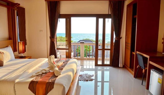 Lanta Miami Resort