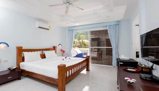 Serenity Lakeside Resort