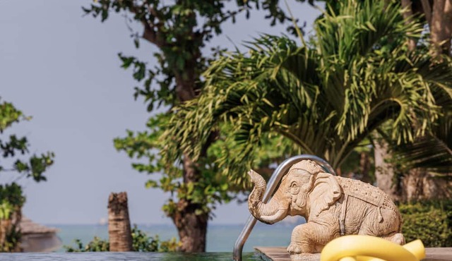 Bay Beach Resort in Koh Samui