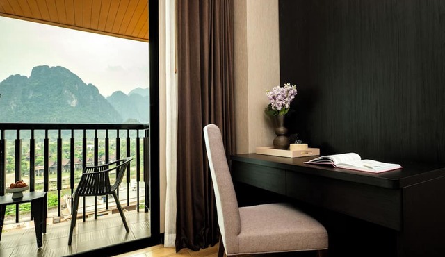 Amari Vang Vieng