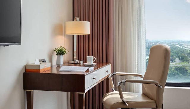 Ravatel Luxury Hotel Bac Giang