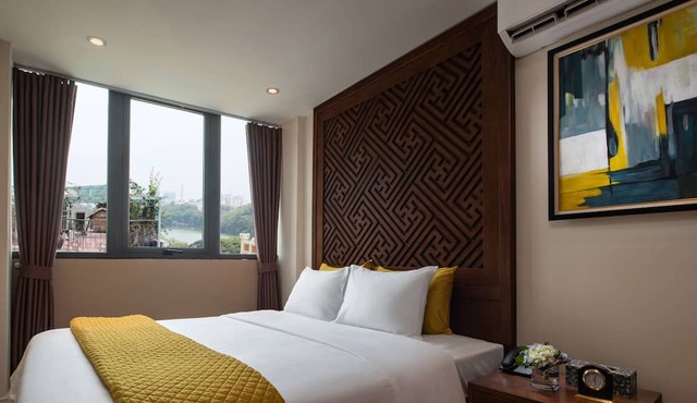 Hanoi Lakeside Premium Hotel