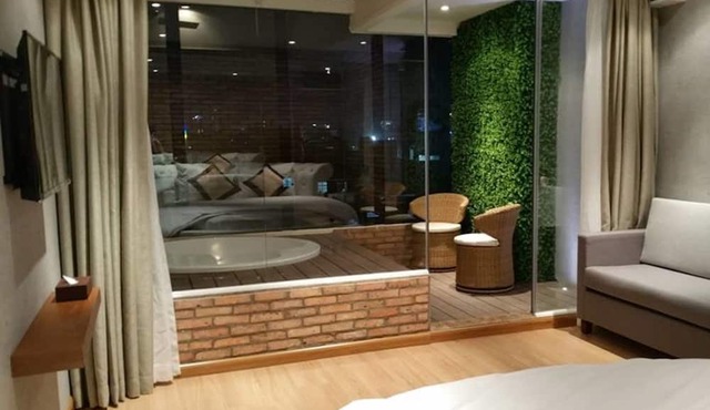 Bonita THT Hotel - Adults Only