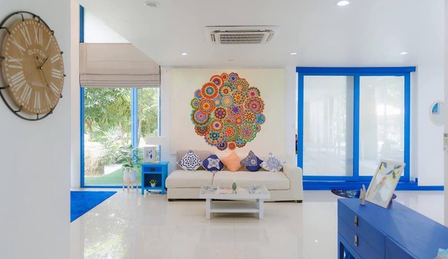 Private Pool Party Villa Games & Karaoke, in Pak Kret