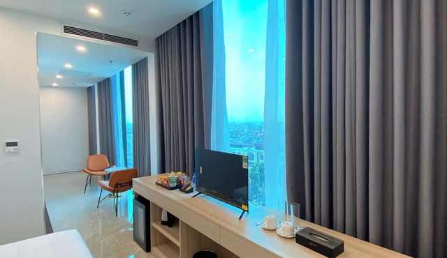 INFINITY HOTEL