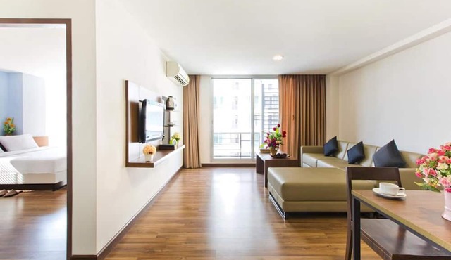 NY City Resort and Spa in Bang Sao Thong