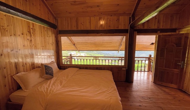 Bees Homestay Sapa & Trekking