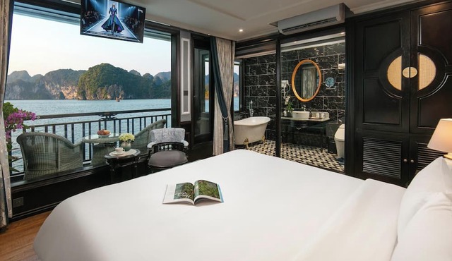 Majesty Prime Cruise in Ha Long