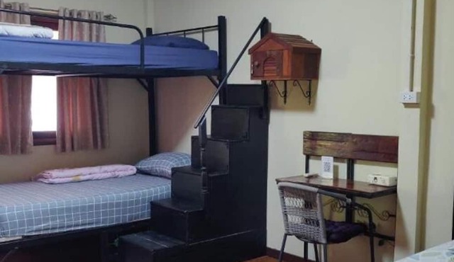 V House in Ayutthaya