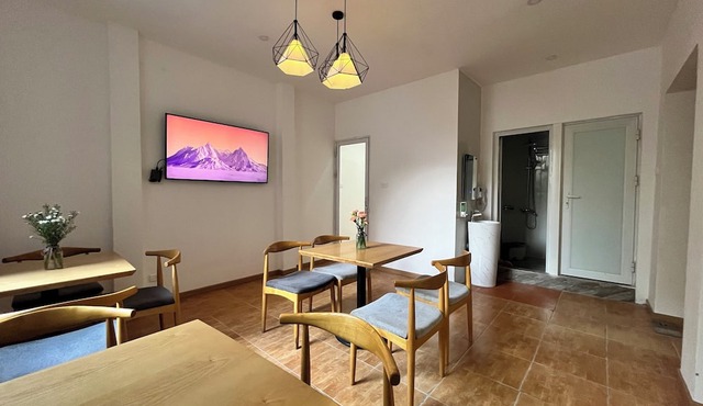 Urban Slumber Hostel