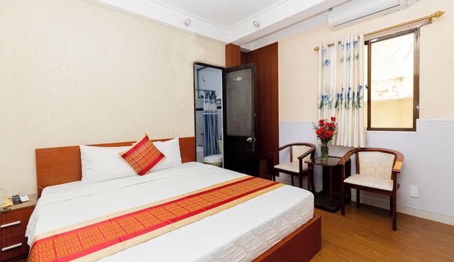 Vuon Tao Dan Hotel Near Ben Thanh Market