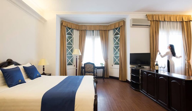 Hoa Binh Hotel