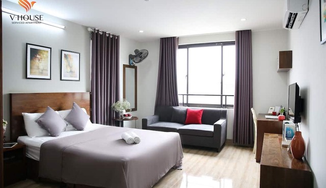 V House 6 Serviced Apartment