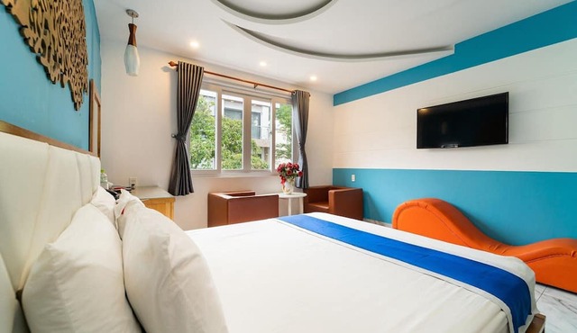 Chic Deluxe Double Room at Sunrise Trung Son