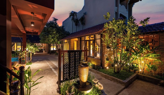 DeMin Villa Hội An - 5 BedroomsnPool and BBQ Garden