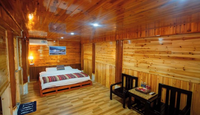 SaPa Village Retreat - Dine & Coffee