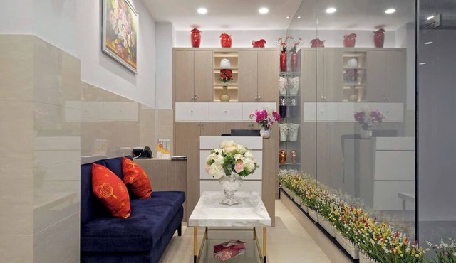 Metropole House