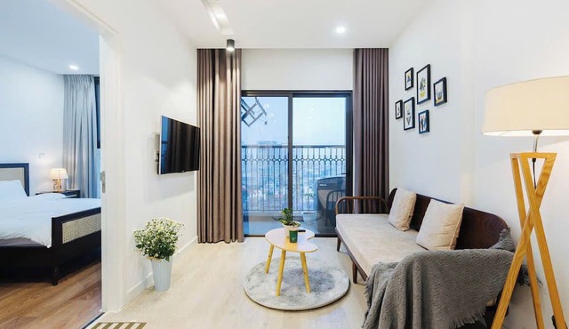 D El Dorado Westlake Luxury Apartments