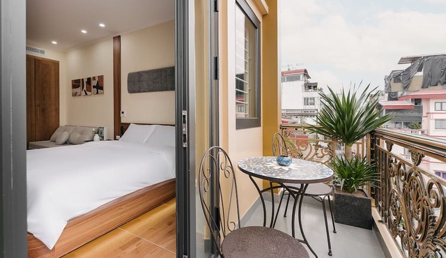 Railway Apartment