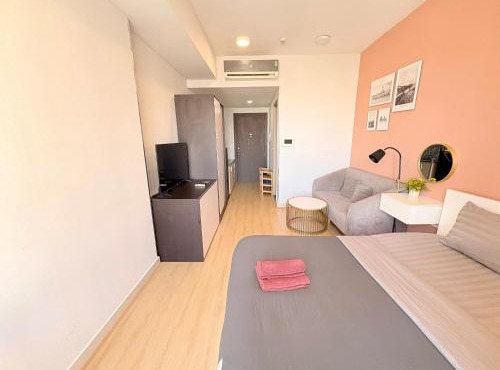 Central Saigon Residence Apartment with Free Pool