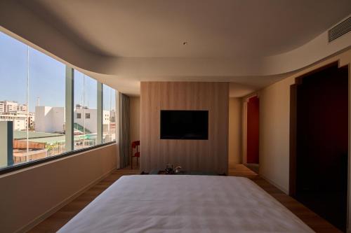 M Village Hotel Phan Văn Trị District 1 Edge, a brand of Modern Village Lifestyle