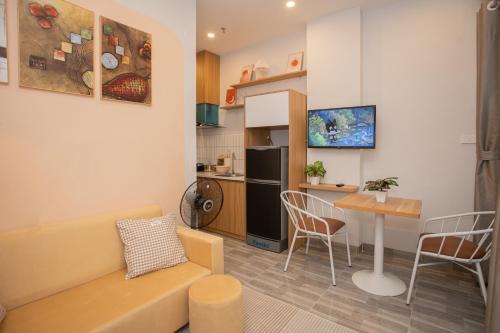The Little Hanoi - Refreshing home - Big balcony