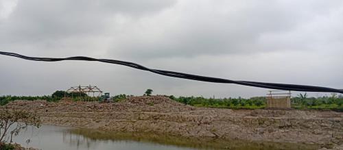 Lều Rơm vách Đất