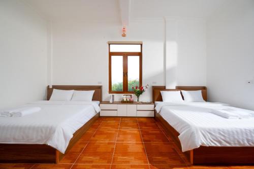 South Star Hotel