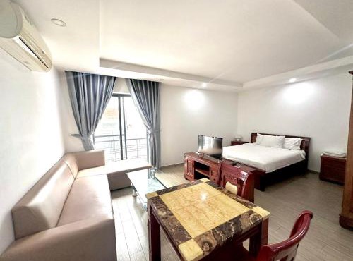 Lee's Apartment