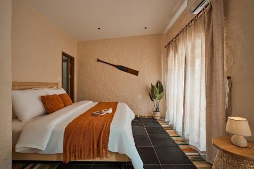 Luxury Beach View Pool hot tub Villa for Long Stay