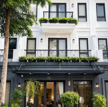 AMA Residences