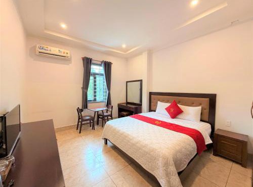 Golden Hotel Binh Duong