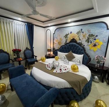 Nam Cường X Hotel
