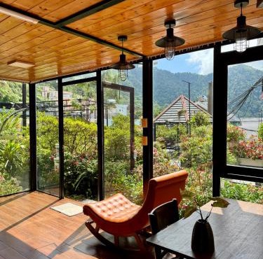 Bách Xanh House. Nhà Gác Lửng