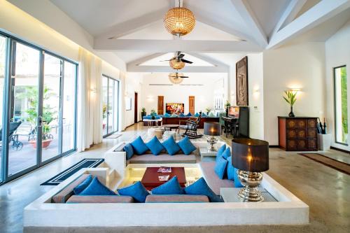 Coco Luxury Villa Mũi Né